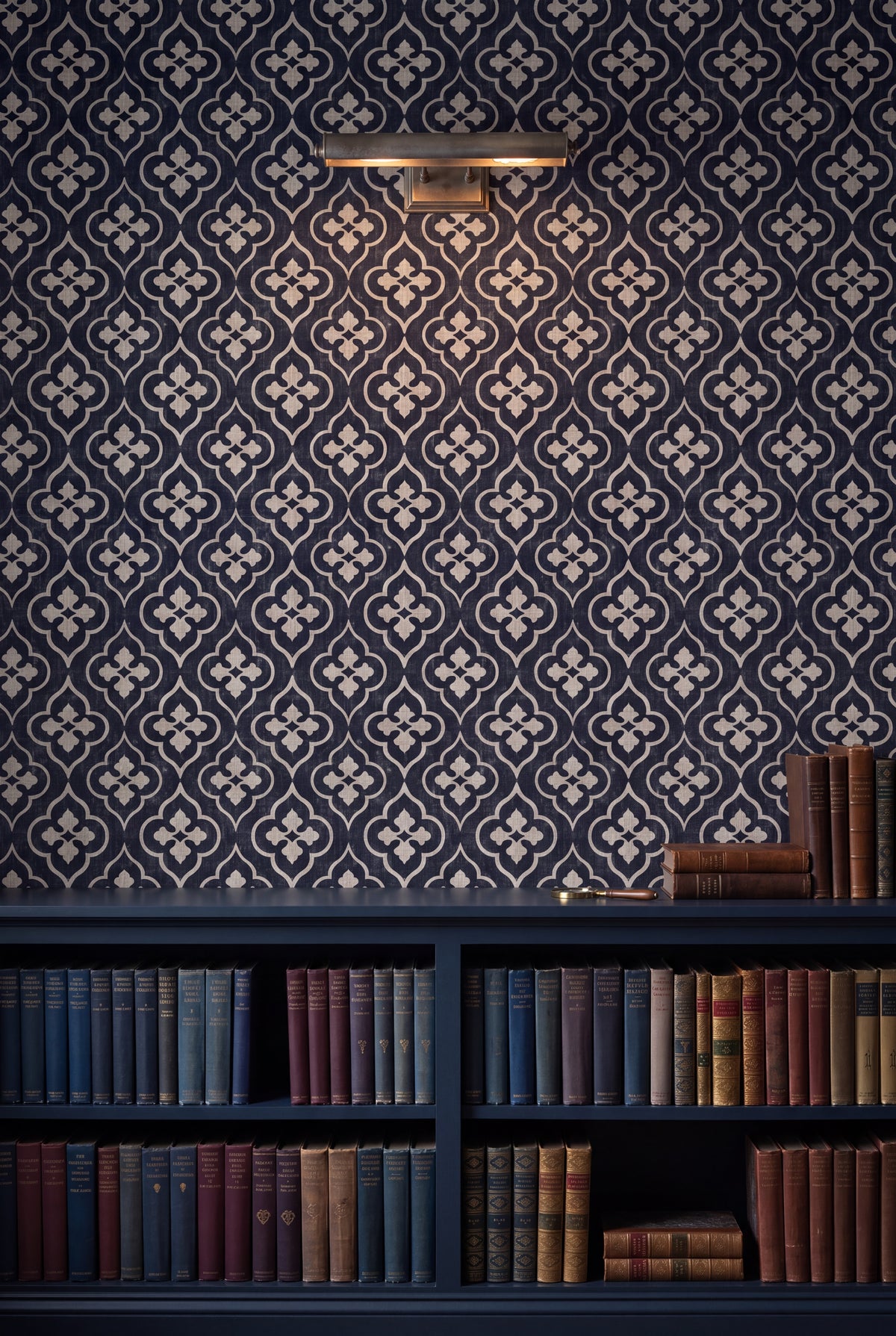 Linen Quatrefoil wallpaper shown in a library