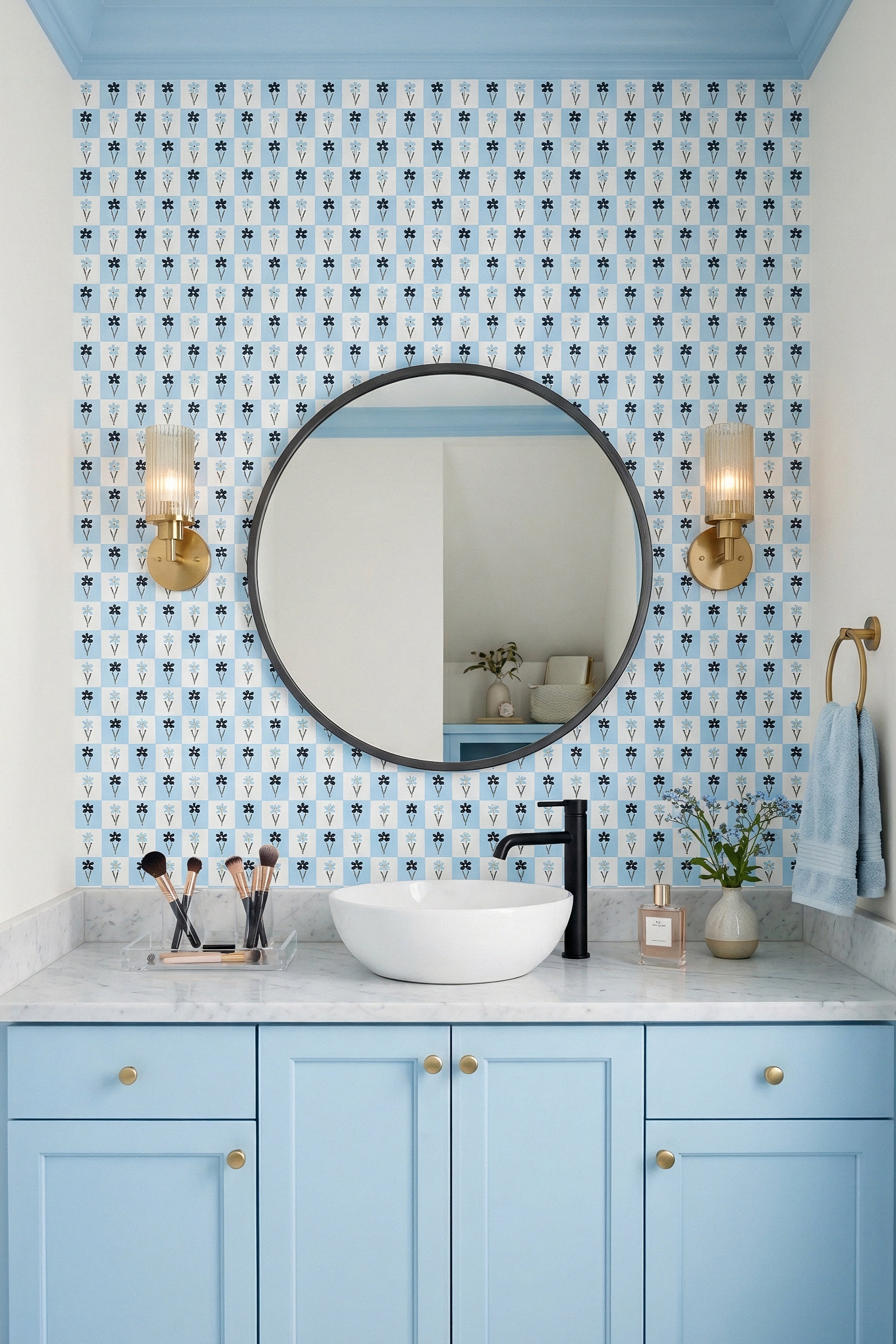 Picnic Daisy wallpaper shown in a powder room